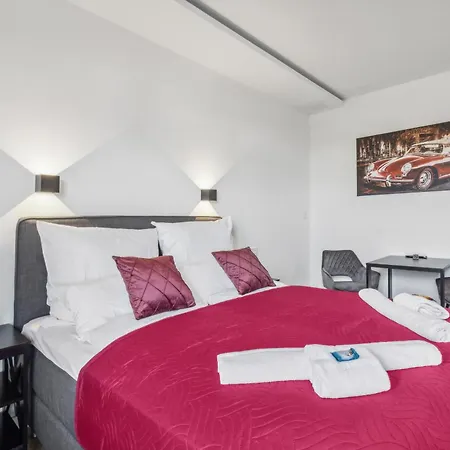 Appartement Suite4me I I Kitchen I Balcony *