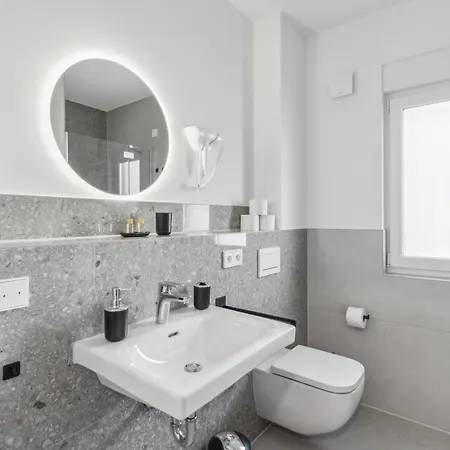 Appartement Suite4me I I Kitchen I Balcony